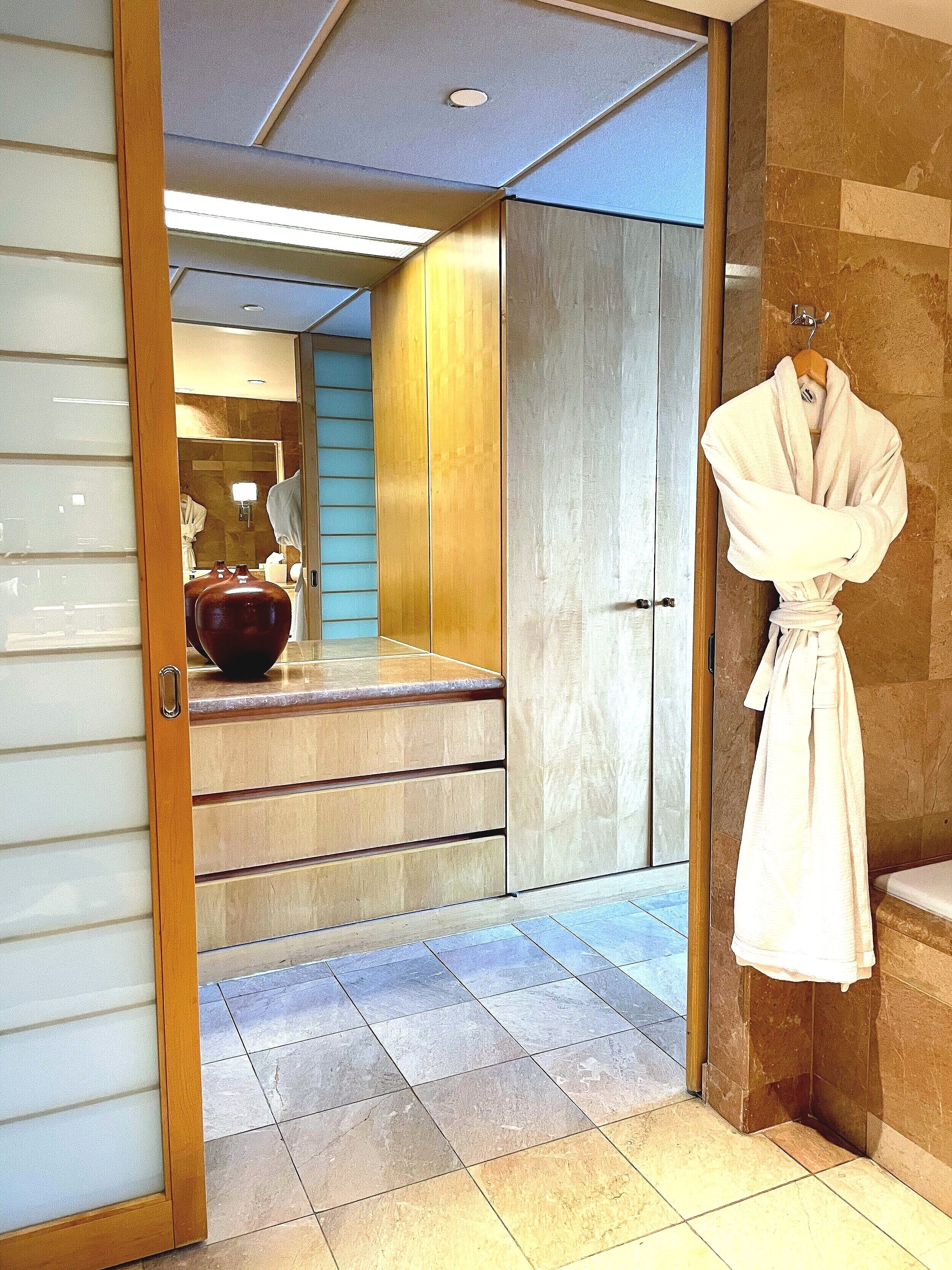 Stay at the Inn at Laurel Point, Victoria, BC.